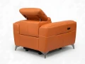 Nowoczesny fotel skórzany Milano z elektryczną funkcją relax zapewnia wyjątkowy komfort i elegancki wygląd.