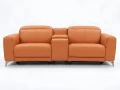Sofa Milano skórzana z elektrycznym rozkładaniem, regulowanymi zagłówkami i ergonomicznym podparciem dla maksymalnego komfortu.